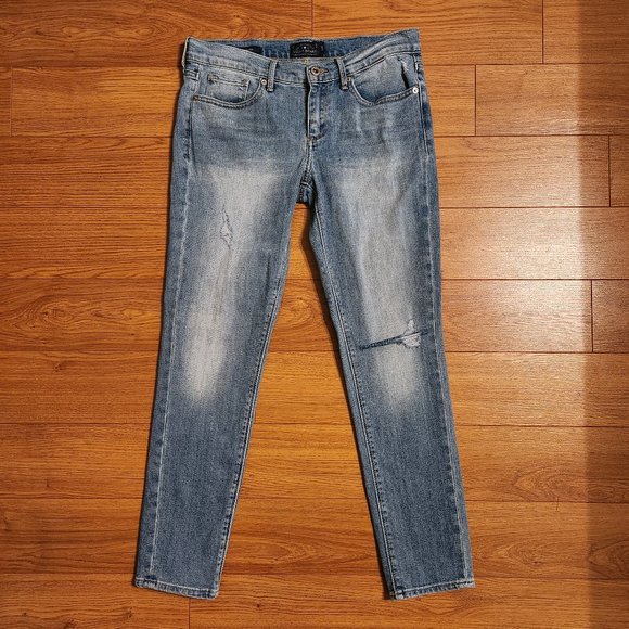 Lucky Brand Charlie Skinny Jeans - Picture 1 of 13